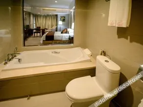 Hongdu Grand Hotel - Image 4