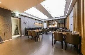 Gwangju Sangmu Bentley Business Hotel - Image 5