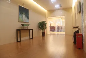 Xiadu Holiday Hotel - Image 2