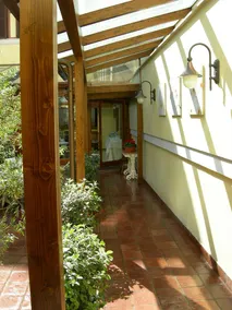 Select - Image 3