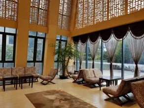 Jiasheng Jinling Hotel - Image 2