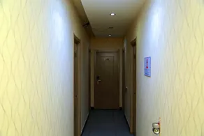 Kupai Fashion Hotel - Image 3