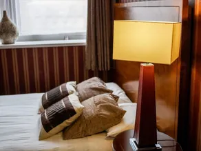 County Hall Hotel Apartments - Image 5