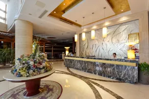 Skyscraper Hotel (Huangyan Jiufeng Park) - Image 4