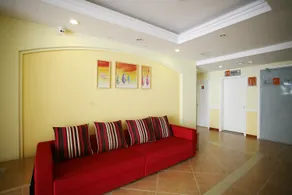 Home Inn Jinzhong Railway Station - Image 4