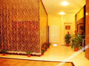 Super 8 Beijing Changping Gulou East Street Hotel - Image 4