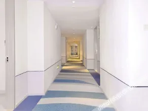 Home Inn Selected (Shenzhen Pinghu Huanancheng Dahuanggong Commercial Center) - Image 4