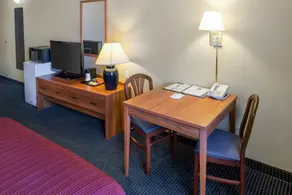 Quality Inn Lakeville North - Image 3