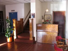 Old National Hotel - Image 2