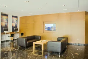 Four Seasons Green Ivy Hotel (Ningbo Railway Station Engineering College Cuibai Branch) - Image 3