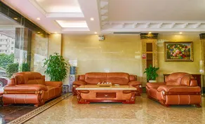 NanFeng Hotel - Image 4