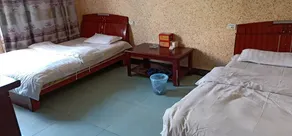Xinxin Hotel, Southwest - Image 2