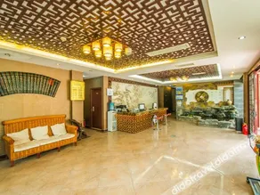 Lizhuang Guyun Holiday Hostel - Image 3