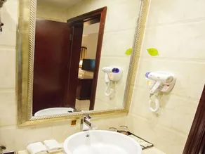 Vienna Hotel Zhoukou Hanyang Road - Image 2