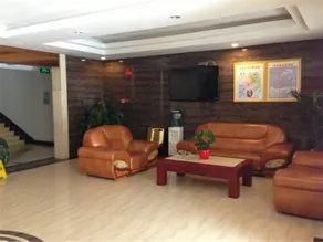 Yingshanhong Hotel - Image 1