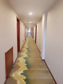 qianxunqingshe Hotel - Image 5