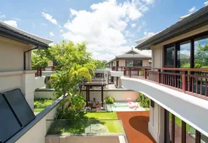 HaitangBay Loosen Coast Resort Villas - Image 2