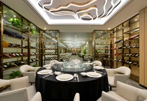 LIZ HOTEL - Image 5