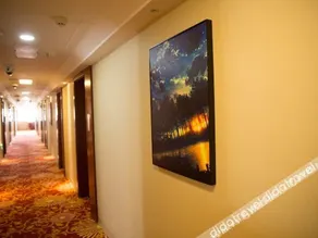 YINSHANJU HOTEL - Image 5