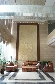 Shishou Crown Hotel - Image 4