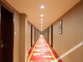 Freedom Hotel (Yichang Binjiang Wanda Tourist Center) - Image 5