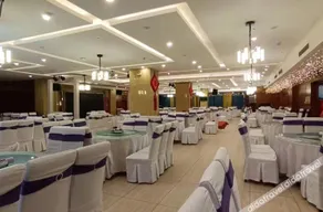 Jishou Jinxuan Hotel - Image 1