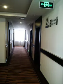 Fairyland Hotel - Mile Hot Spring Road - Image 5