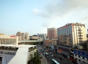 Laika Hotel (Shenzhen East Railway Station Buji Old Street Branch) - Image 2