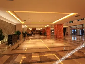 Great Palace Hotel - Image 2
