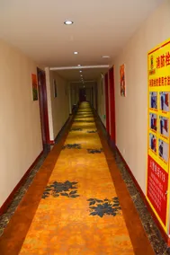 Super 8 Hotel Xuzhou Suining Xushahe Xintiandi - Image 5