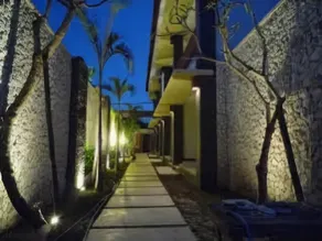 21 Lodge - Image 3