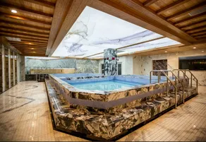 Chunzhu International Hotel - Image 4