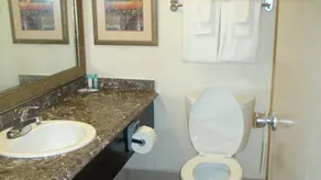 Armstrong Inn and Suites - Image 4