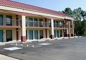 Quality Inn Gordonsville - Image 3