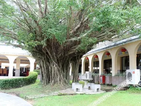 Guantang Hot Spring Resort Qionghai - Image 2