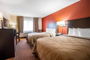 Comfort Inn & Suites Mason City - Clear Lake - Image 5