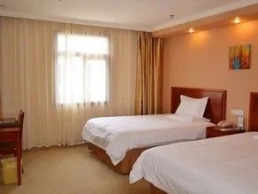 GreenTree Inn Jiangsu Suzhou Kunshan Shimao Plaza Hotel - Image 3