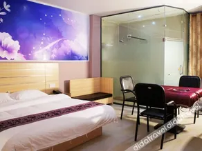 Lianyun Tianxia Business Hotel - Image 4