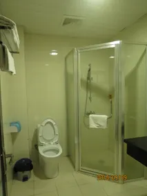Mingcheng Hotel Guangzhou - Image 3