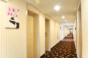 Home Inn - Paibo Yun Hotel - Taiyuan Wuyi Plaza Liu Alley - Image 4
