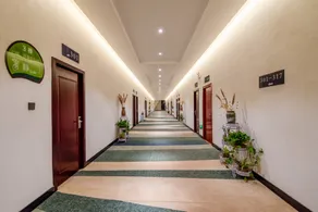 Journey   Select  Hotel - Image 5