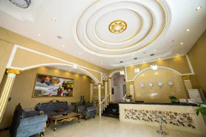 Xingshan Luoma Holiday Hotel - Image 2