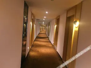 IU Hotel (Suzhou Dushu Lake Higher Education District Moon Bay Metro Station) - Image 2