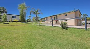 Colonial Palms Motel - Image 4