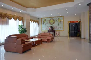 Yayi Hotel - Image 3
