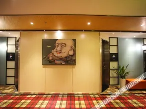Guangzhou TianHe Hotel  (Panyu Shiqiao Subway Station) - Image 3