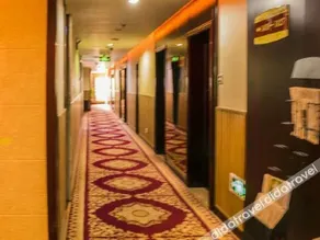 Ruige Hotel - Image 2