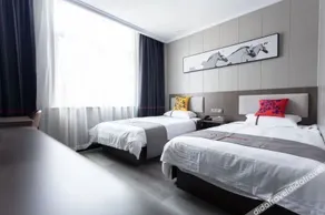 Yiyi Select Hotel (Wenshang Square Road Branch) - Image 1