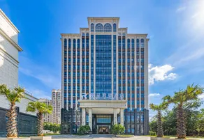 REZEN KINGTOWN HOTEL - Image 3