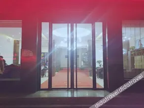 Jingyang Yuhang Theme Hotel - Image 4